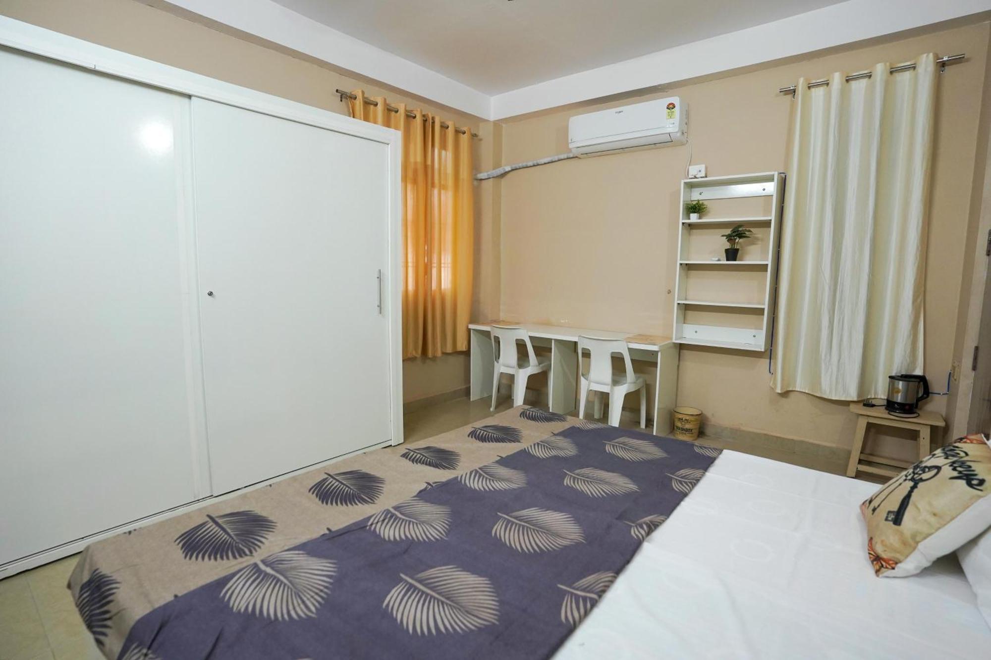 Hostel Akshay & Lucknow